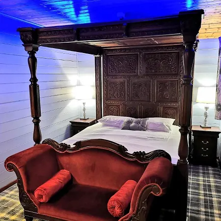 Villa Magpie 5 Hot Tub Huntersmoon-Warminster-Bath-Wiltshire Extérieur photo