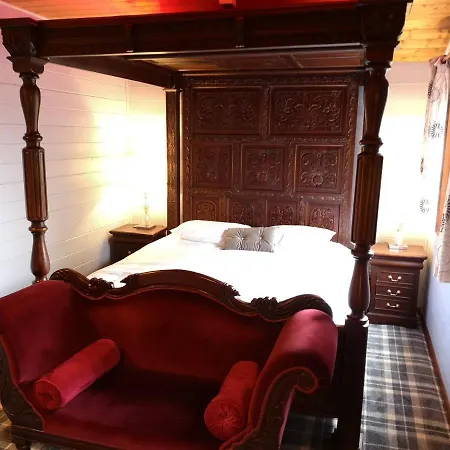 Villa Magpie 5 Hot Tub Huntersmoon-Warminster-Bath-Wiltshire Extérieur photo